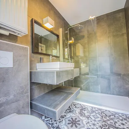 Les Eresses בית נופש